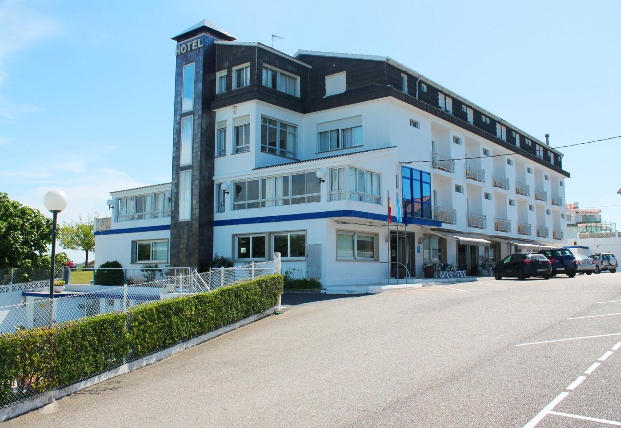 Hotel Marola А-Лансада Экстерьер фото